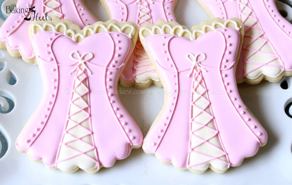 How to Make Lingerie Sugar Cookies 